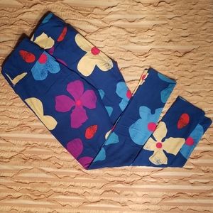 LuLaRoe Set of 2 OS Leggings *Twinning Set*